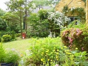 Property grounds - Hotel Queen's Manor (Nasu)