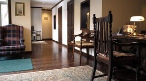 Interior - Hotel Queen's Manor (Nasu)