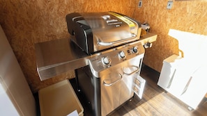 Interior - Sora Base (Minamichita)