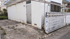 Property grounds - Nalu.okinawa (Uruma)