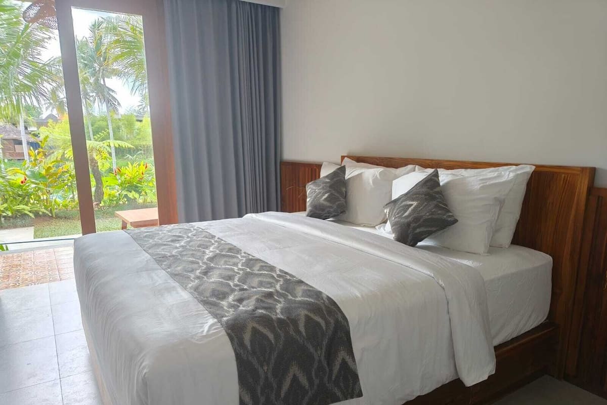 Coffres-forts dans les chambres, bureau