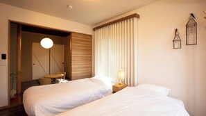 Room - Maigre Ikki (Ito)