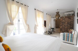 13 Schlafzimmer, Bügeleisen/Bügelbrett, WLAN, Bettwäsche