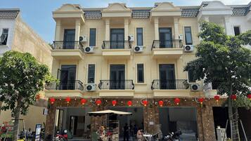 Bagian depan properti