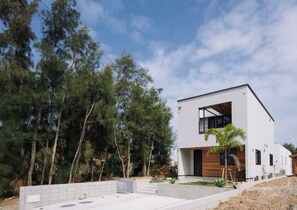 Exterior - Urban Villa Resort Yukui (Onna)