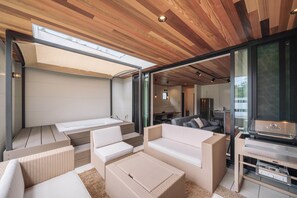 Interior - Urban Villa Resort Yukui (Onna)