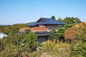 Exterior - Maigre 600 (Ito)