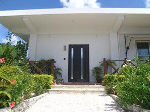 Exterior - Private Cottage Hanare (Miyakojima)