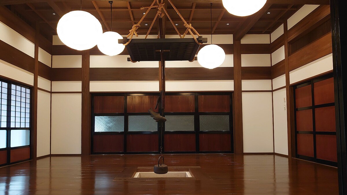 中能登 Kawainosato Kinschule 酒店 泳池