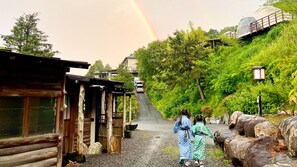 Property grounds - Izu Coco Glamping Resort (Ito)
