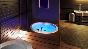 Interior - Maigre Uminokoe (Ito)