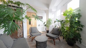 Interior - 730 Hotels (Ishigaki)