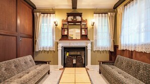 Interior - Kitakaruizawa Farm Side Vacation Rental (Tsumagoi)