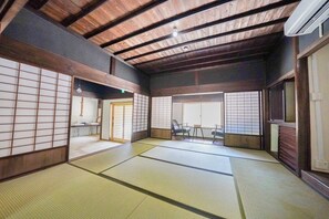 Interior - Soraniwa Glamping (Kinokawa)