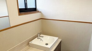 Bathroom - Business Hotel Hinokiya (Hitoyoshi)