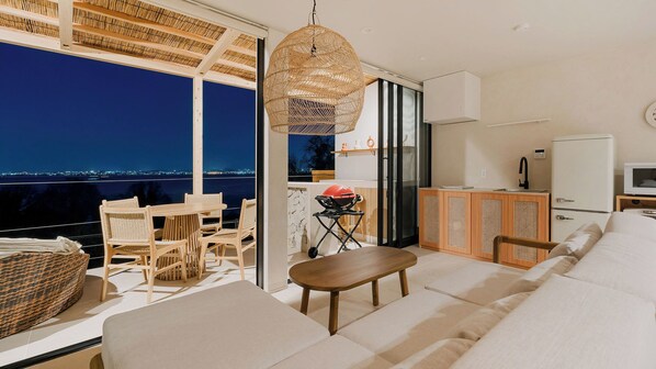 Living area - Okutass Resort Villa Bali (Awaji)