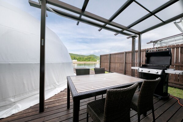 Outdoor dining - Sea Cruise Glamping Kumamoto Amakusa (Kamiamakusa)