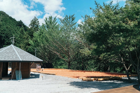 Property grounds - Tanba Hoshizora Glamping Shigura Resort (Tamba)