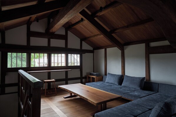 Living area - Touto Nihon Kyodo Gangukan Kura no Yado (Kurashiki)