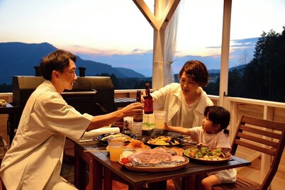 Minamiaso Blue Bee Garden