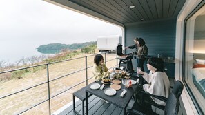 Outdoor dining - Hario Beach Walk (Sasebo)
