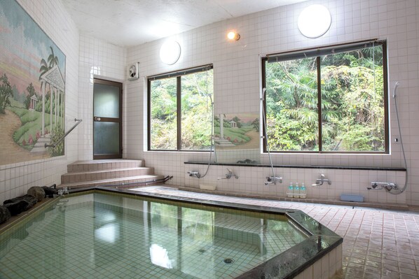 Spa - Kokubunya (Iwade)