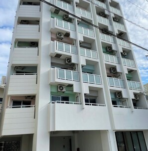 Exterior - Raymond Inn Naha (Naha)