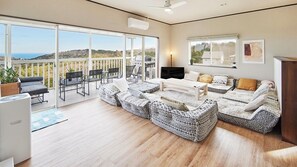 Living area - Maigre Terrace (Ito)