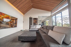 Living area - Villa Doggo Izu (Ito)