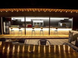 Bar (en la propiedad)