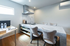 Private kitchen - Bateau (Awaji)