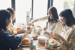 Dining - The Glamping Plaza Ise-shima Base (Shima)