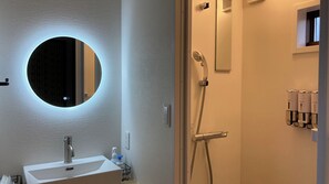 Bathroom - Yunetomari Akashi (Sumoto)