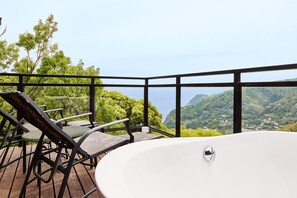 Outdoor spa tub - Maigre Chillax (Higashiizu)