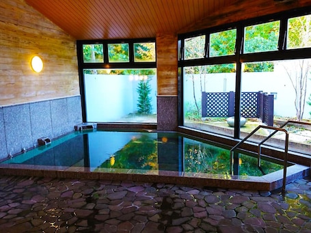 泳池. Katsuraomura Midorinosato Seseragisou