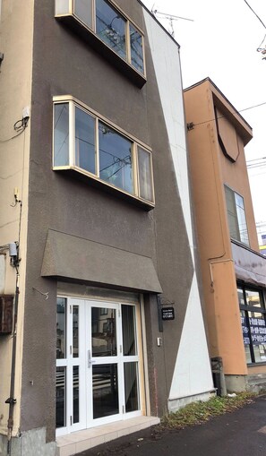 Exterior detail - Cool Inn Otaru (Otaru)