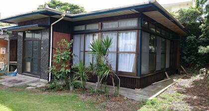 Tebiro Beach Backpackers <amamioshima>