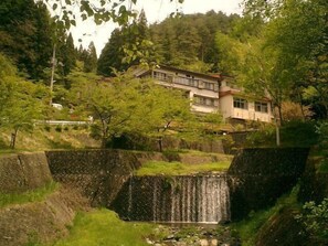 Exterior - Ryokan Reisui Fudouyu (Fujiyoshida)