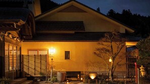 Exterior - Temple Hotel Matsui-bo (Minobu)