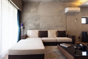 Living area - Bord de la Mer (Miyakojima)