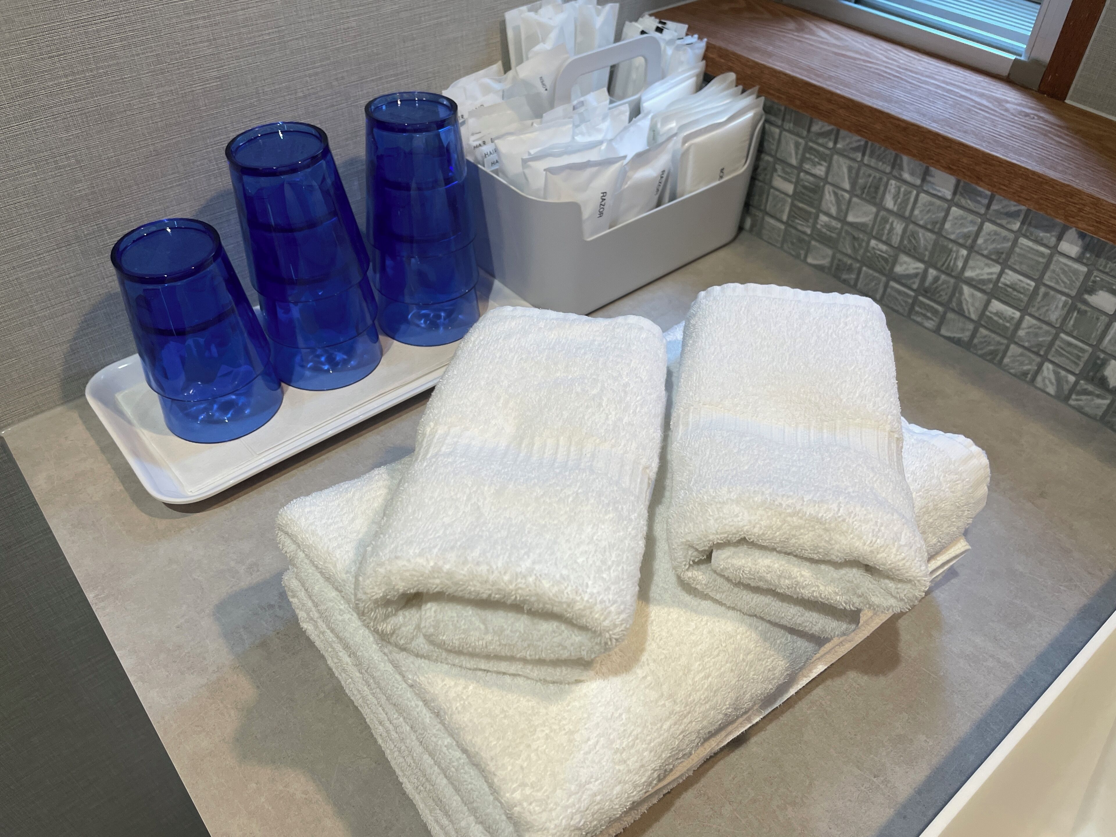 Bathroom amenities