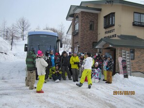 Snow and ski sports - Giverny Hakuba B&B (Otari)