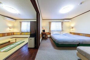 Room - Kids Pension Maple (Hokuto)