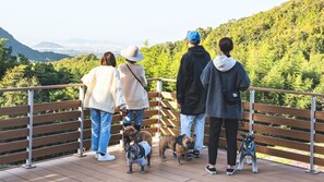 숙박 시설 구내