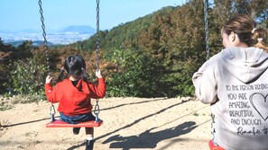 Children's area - Miki Satoyama Glamping (Miki)