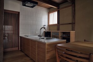 Private kitchen - Toutou Achi no Sho Kura no Yado (Kurashiki)