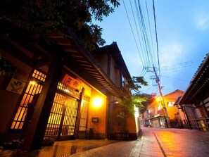 Exterior - Chikushin (Beppu)