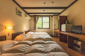 Room - Yamanoie Schiheil (Daisen)