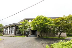 Exterior - Yamanoie Schiheil (Daisen)