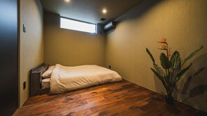 Room - Zero Base Villa by Toma Rutto (Tadotsu)